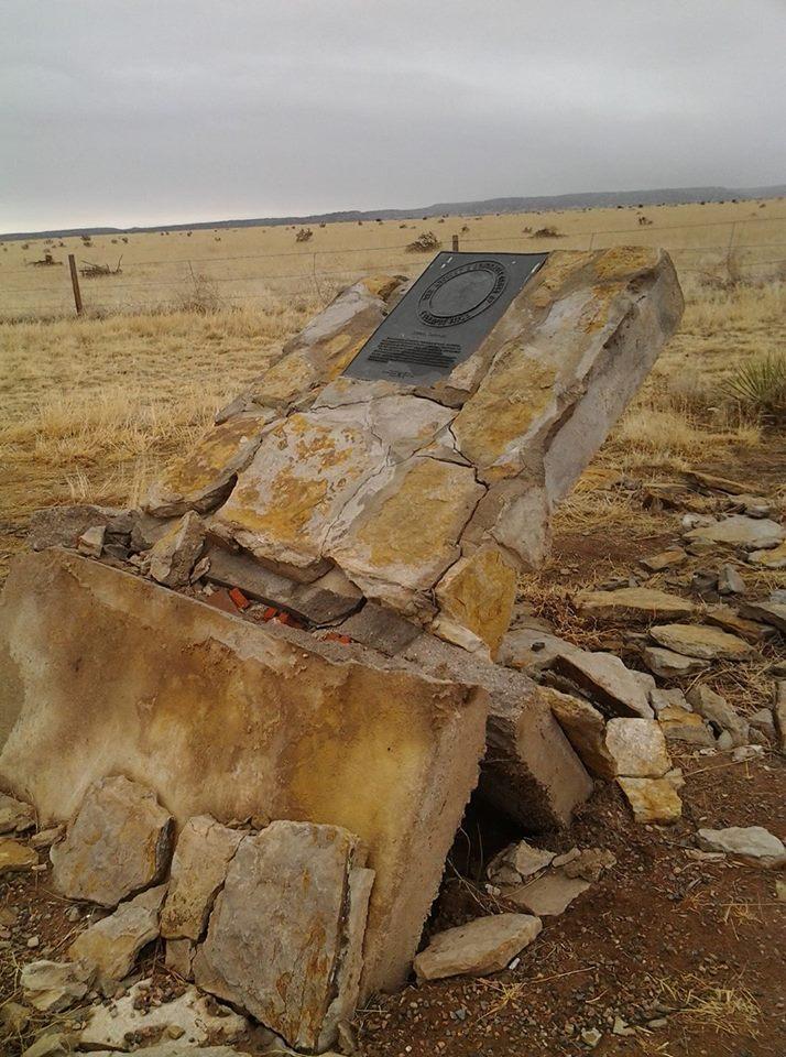 Siloam Rd marker